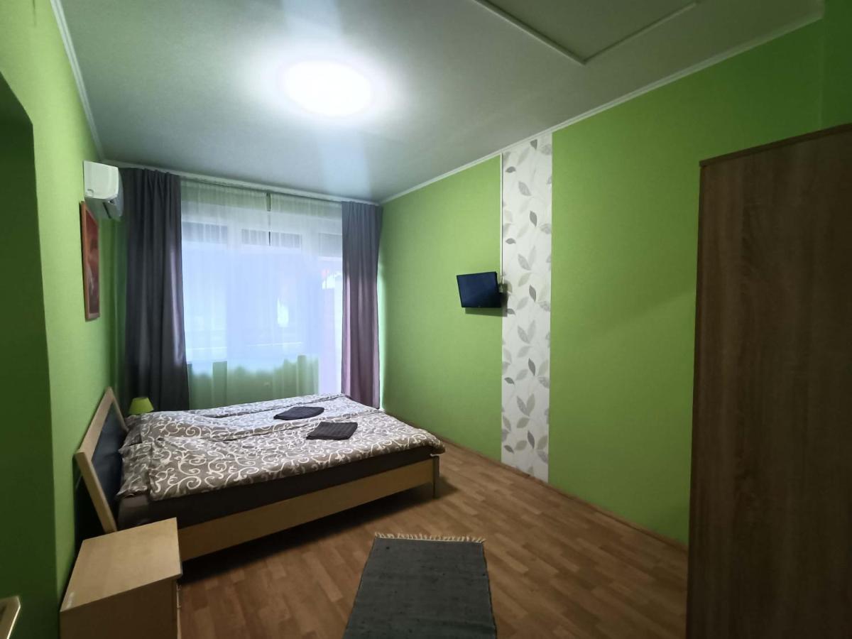 Hotel Toelgyfa Vendeghaz à Balatonszepezd Extérieur photo