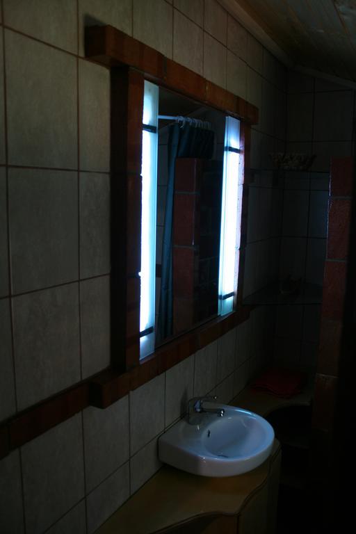 Hotel Toelgyfa Vendeghaz à Balatonszepezd Extérieur photo